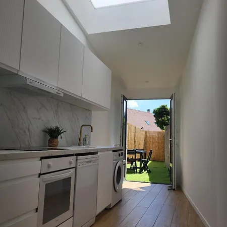 Petite Maison Avec Jardin